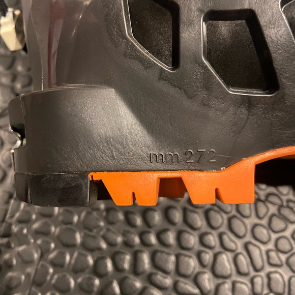 Scarpa F1 Woman’s Touring Boot - Size 23.5 - Picture 4 of 4